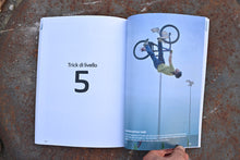 Carica l&#39;immagine nel visualizzatore di Gallery, BIKE TRICKS
